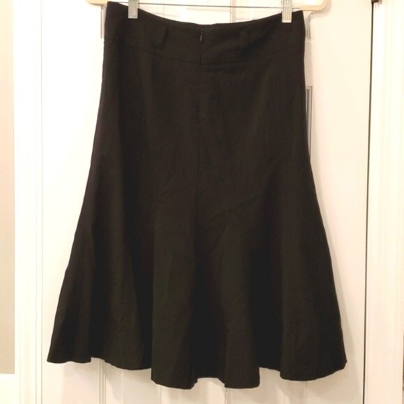 DALIA STRETCH BLACK SKIRT FIT AND FLARE SZ 6 - Picture 2 of 6